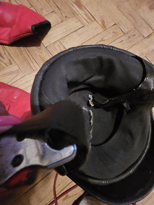 Capacete Preto Aberto