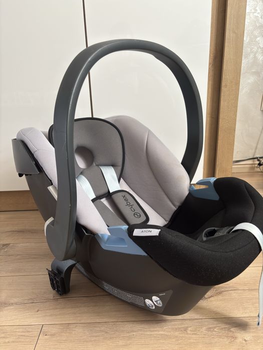 Автолюлька Cybex Aton Universal +адаптери0-13 кг Gray Rabbit-dark grey