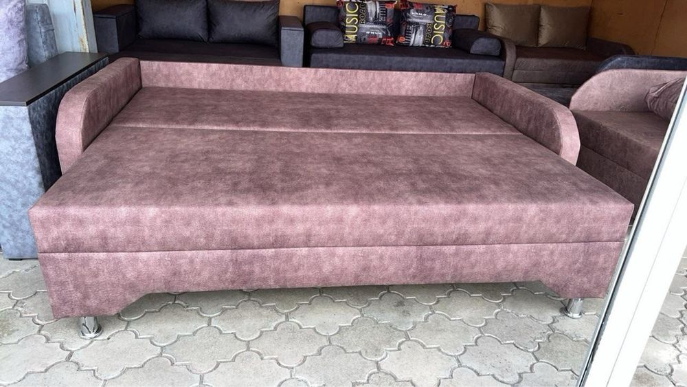 Дивани ліжка крісла меблі для дому