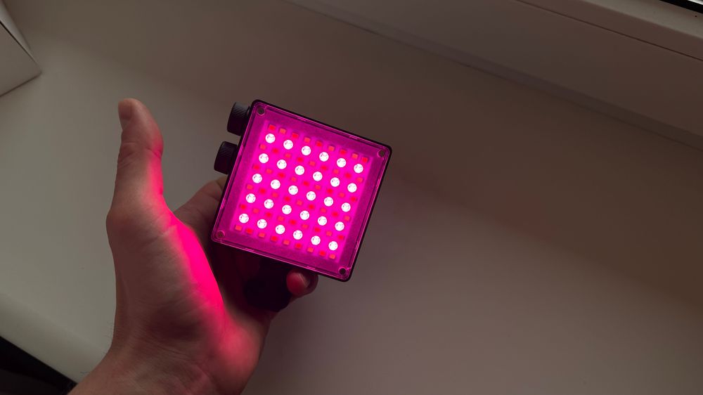 Відеосвітло Ulanzi LE20 20W Pocket RGB