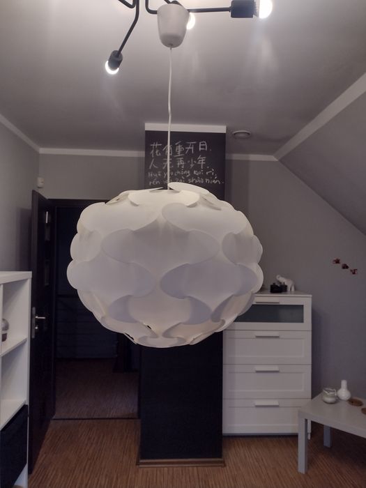 Żyrandol IKEA biały
