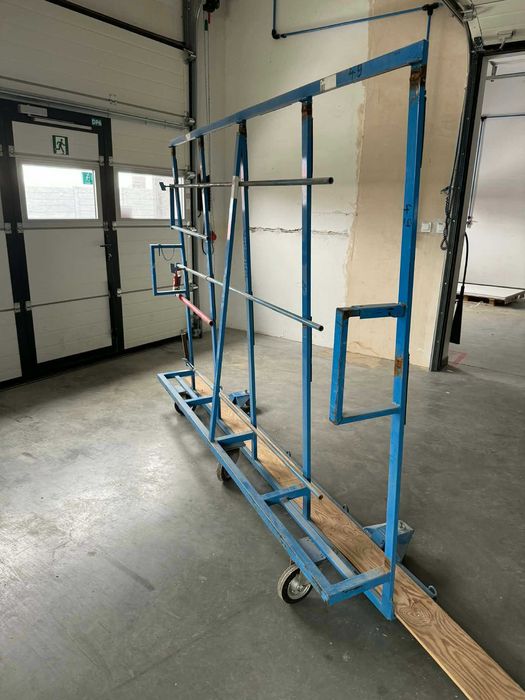 Stojak do płyt dla drukarni wielkoformatowych