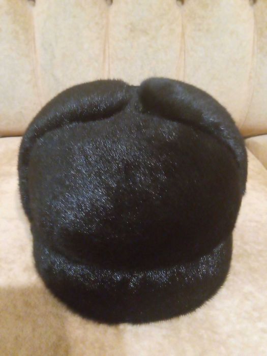 Шапка зимова з натурального хутра нерпи.