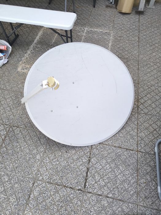 Parabólica 90cm com suporte