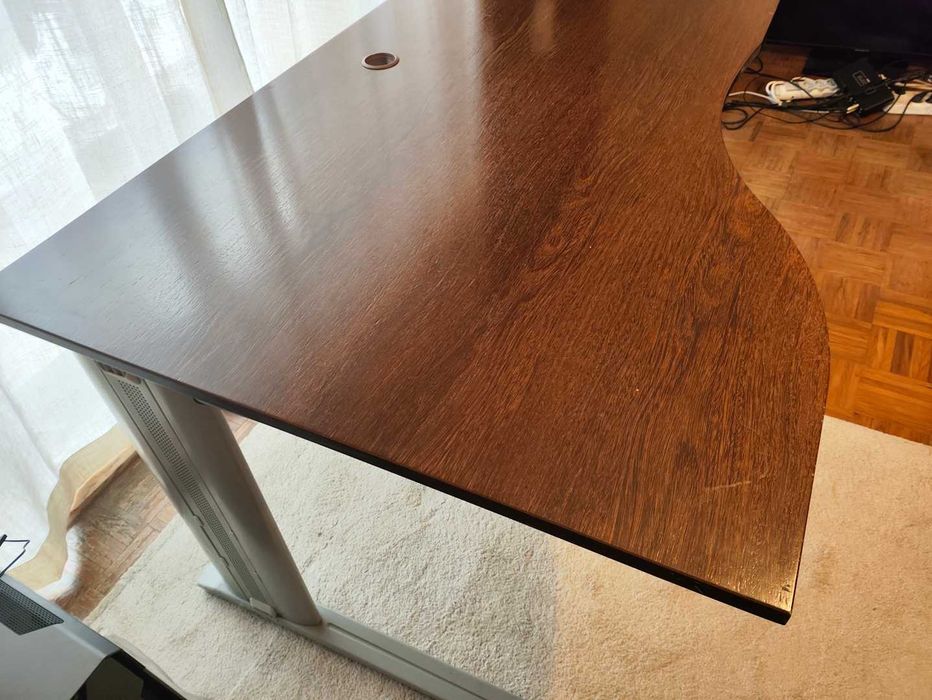 Secretária sector bancário em madeira maciça