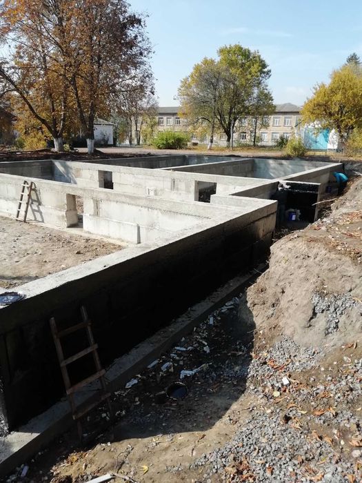 Фундамент  будинків  робота з  матеріалами 80$