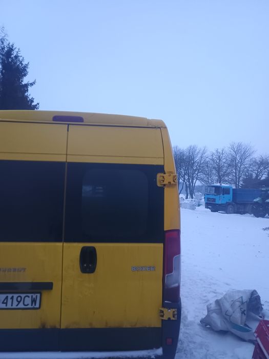 Sprzedam samochód dostawczy Peugeot boxer
