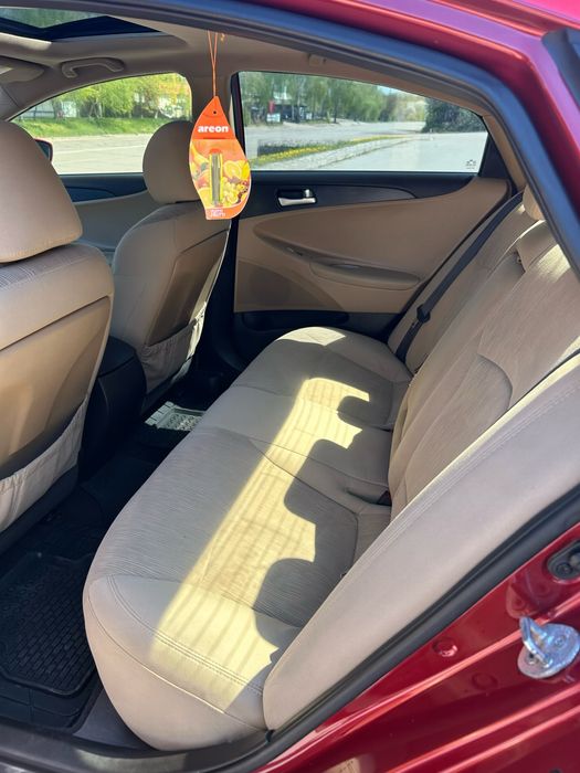 Hyundai Sonata 2012