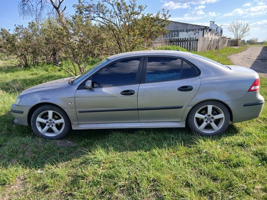 Продам автомобіль Saab 93 2003 року