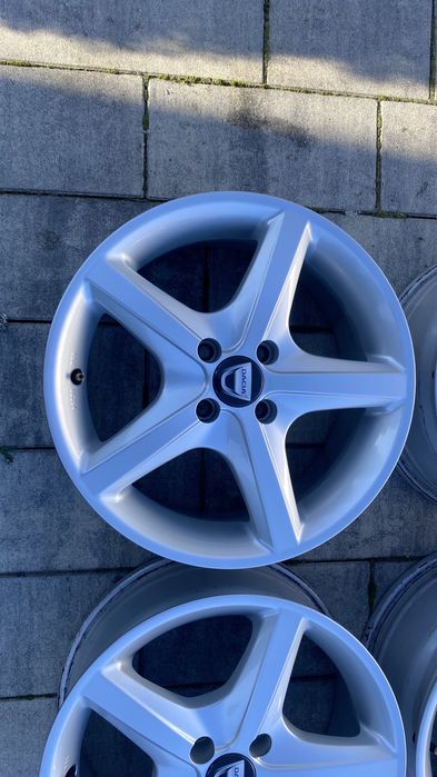 Felgi aluminiowe Dezent do Dacia 4x100 16 cali Renault