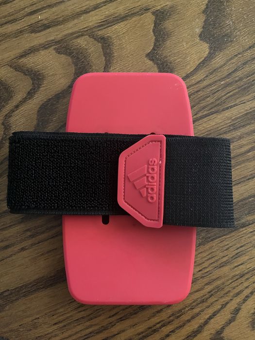 Силиконовый чехол на руку Adidas