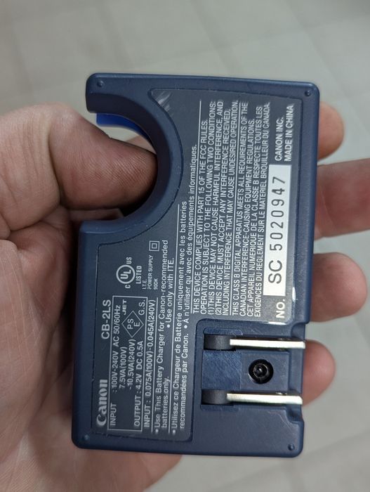 Зарядний пристрій для CANON Battery Charger CB-2LS , DC 4.2В 0.5А