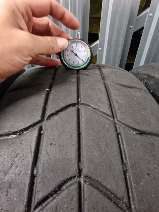 Sliki medie Pirelli RE7 225/625/17 komplet 4 szt.