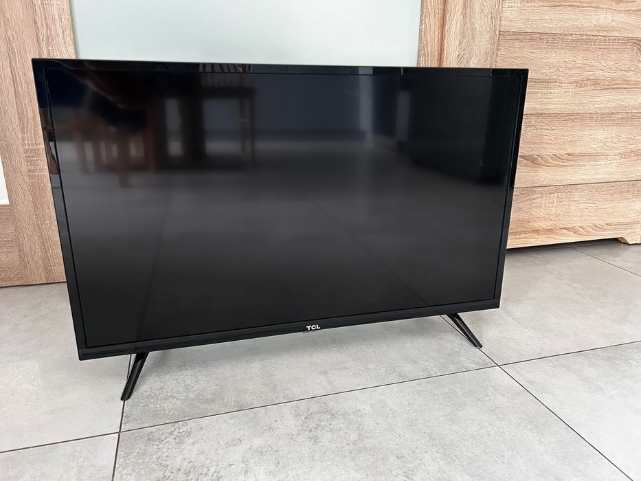 Sprzedam TV marki TCL 32 cale