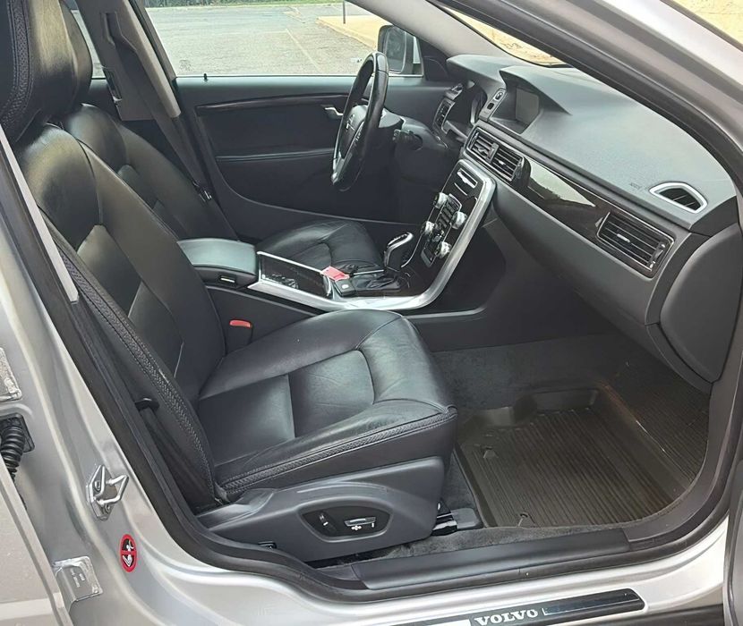 Volvo XC70 T5 Premier      2016