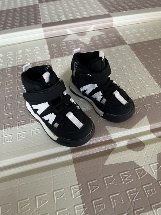 Демісезонні черевики на хлопчика весна осінь