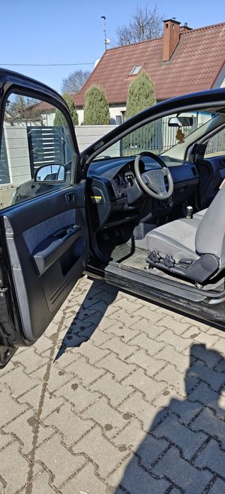 Hyundai Getz 1,1  benzyna.