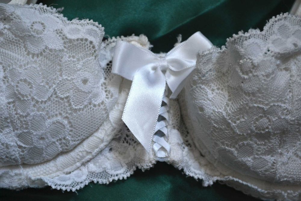 Biustonosz 34B Sexy Little Things