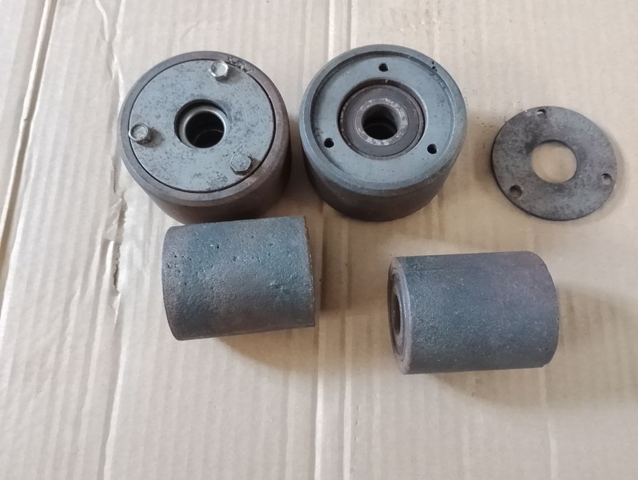 Колеса металеві з підшипником.