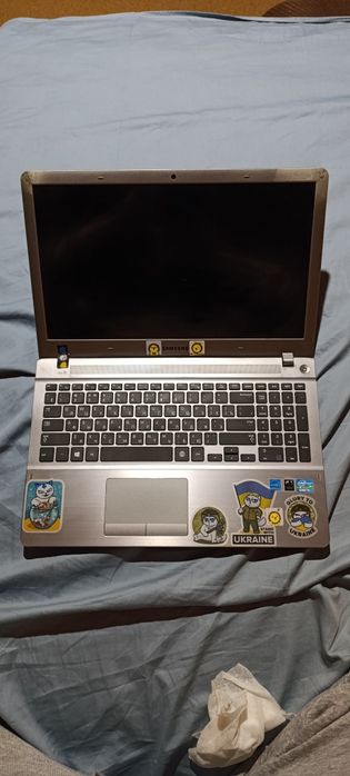 ноутбук Samsung NP510R5E