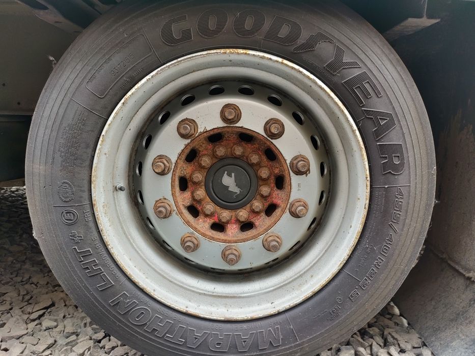 Напівпричіп SCHMITZ SCS 24L