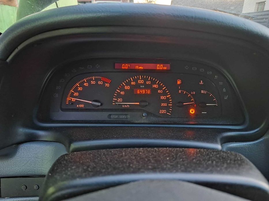 Продам Renault Laguna 2.0 бензин 94