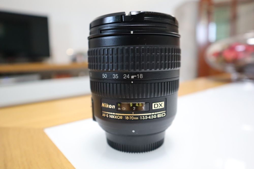 Nikon AF-S DX Zoom-Nikkor 18-70mm f/3.5-4.5G IF-ED