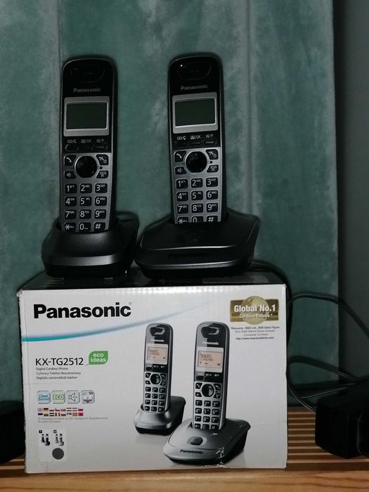 Telefon stacjonarny bezprzewodowy Panasonic / 2 słuchawki