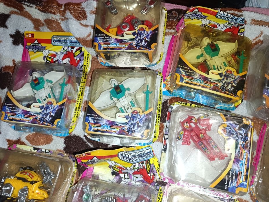 Трансформеры 90х-2000х годов.