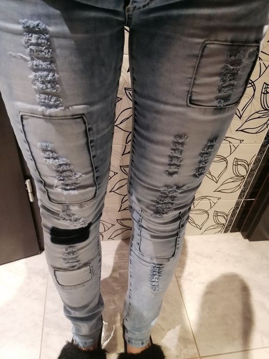 Spodnie jeansowe