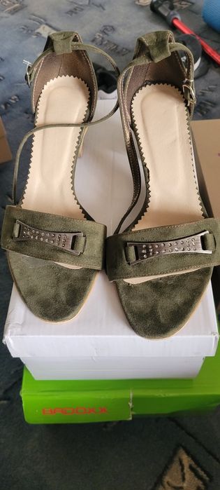 Buty damskie nr 36