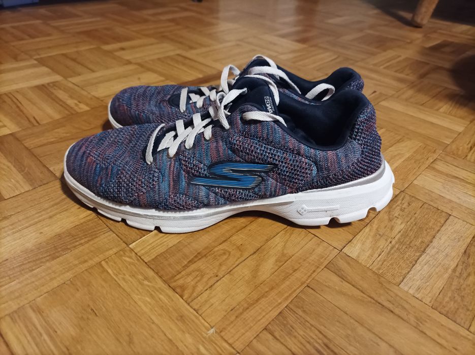 Buty sportowe damskie Skechers Go walk 3