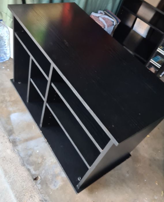 Móvel estante c/rodas p/ gira-discos,TV, aparelhagem HI-FI, videos, CD