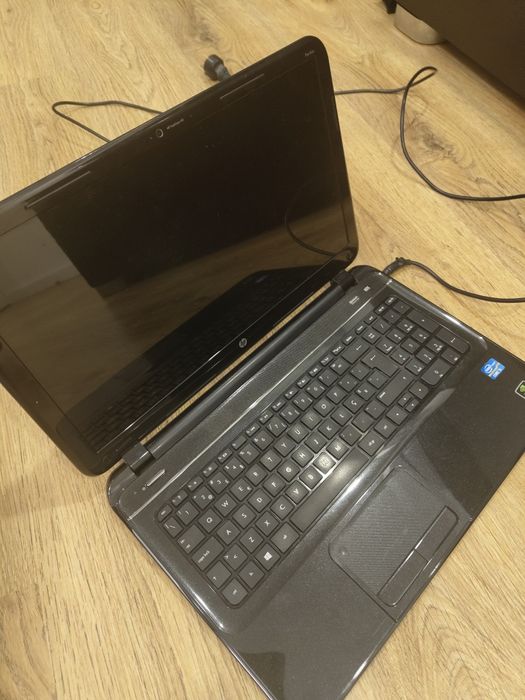 Portátil HP i5 pavilion series