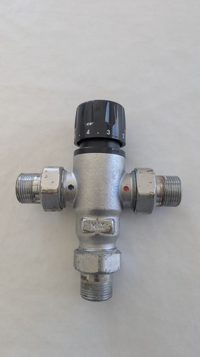 Válvula misturadora termostática Caleffi