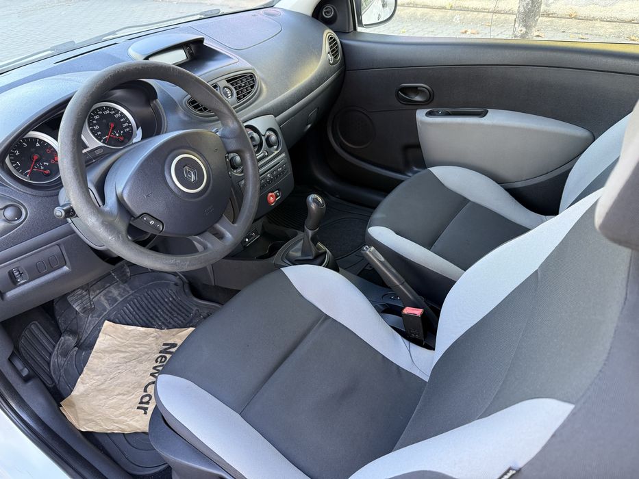 Renault Clio comercial