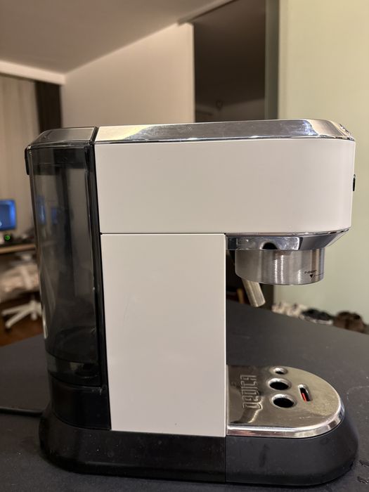 Ekspres DeLonghi Dedica EC685.W - Na części / Do naprawy + GRATISY
