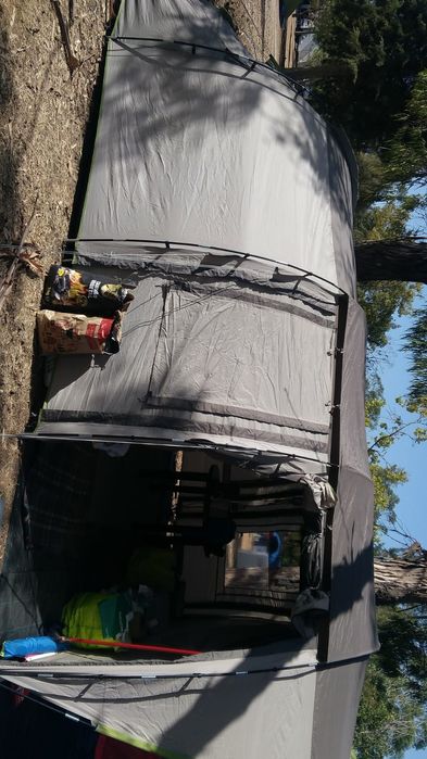 Tenda de campismo com 2 quartos