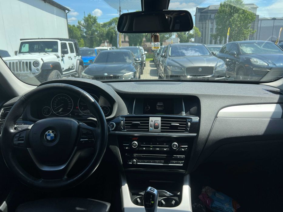 BMW X3 2016 року