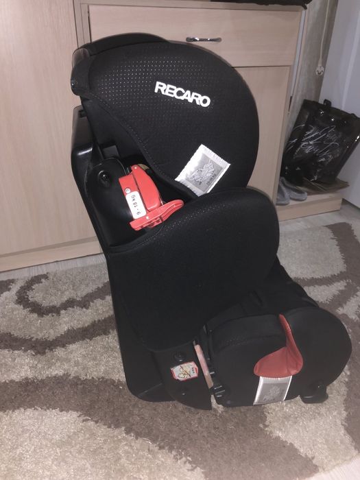 Детское автокресло