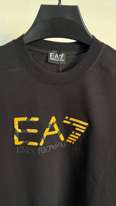 Крута  чоловіча мужская футболка Armani EA7 розмір S-XXL