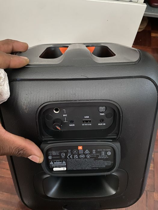Coluna JBL  PB Encore Essential