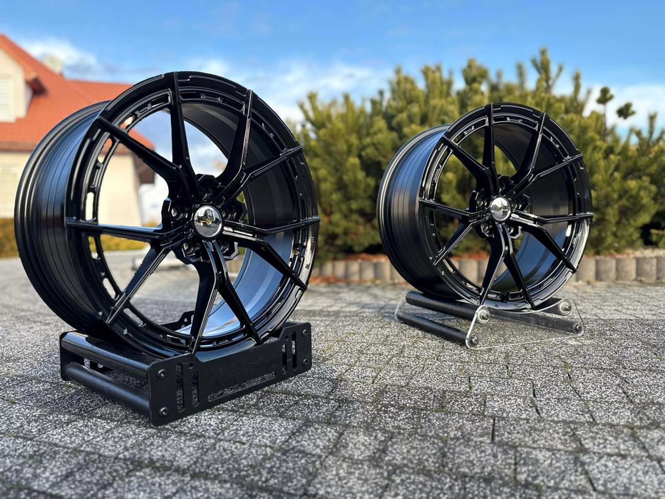 Nowe FELGI AR010 Black do AUDI A4 A5 A6 C6 A7 Q5 VW Arteon CC Cupra 19