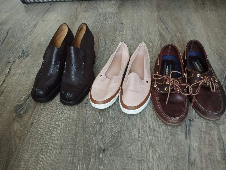 Кросівки чоловічі