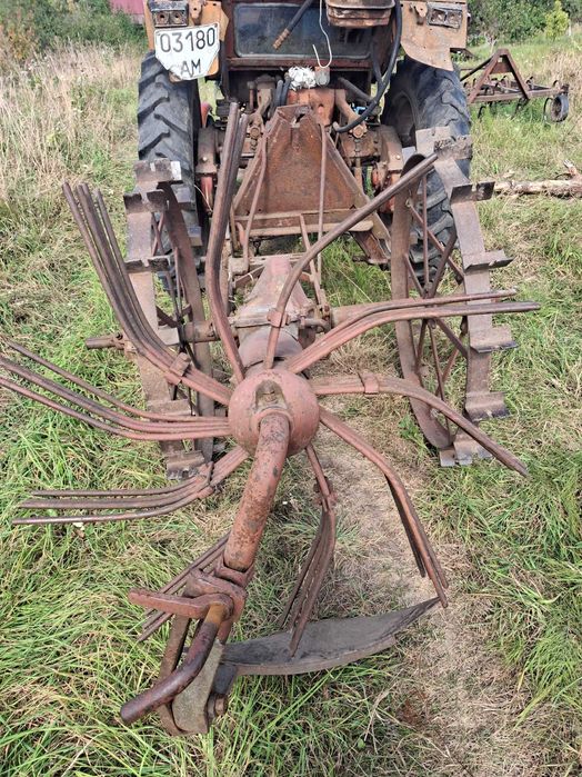 Продається картоплекопач, за 8000гр,н є торг