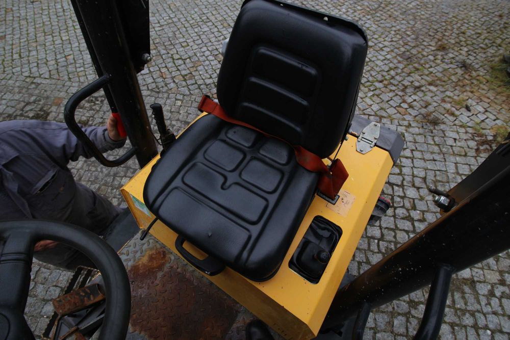 Dumper articulado hidrostático báscula giratória  TA2SH todo terreno