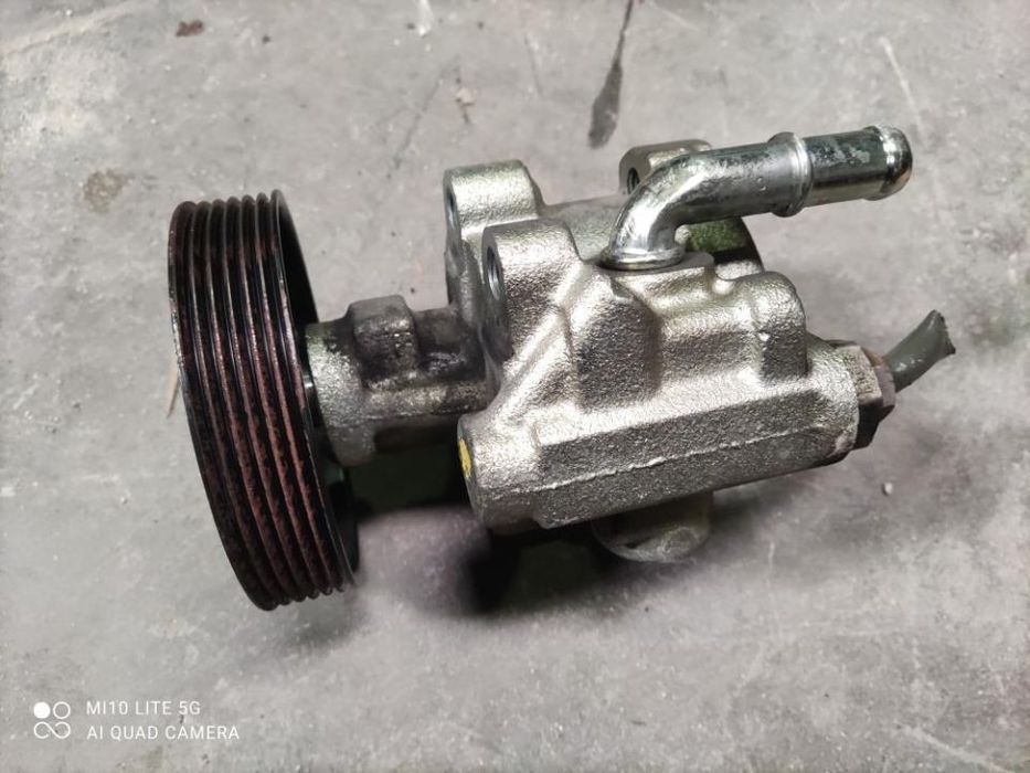 Bomba direção assistida - Volvo V40 / S40 1.9 TD