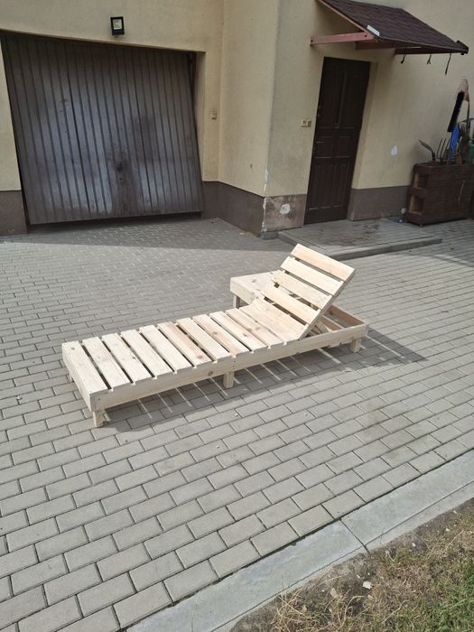 Sprzedam lezak ogrodowy