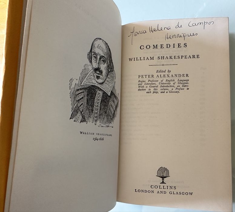 Livro antigo - edicao shakespeare volume I - capa dura
