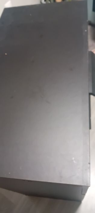 Cómoda quarto preta